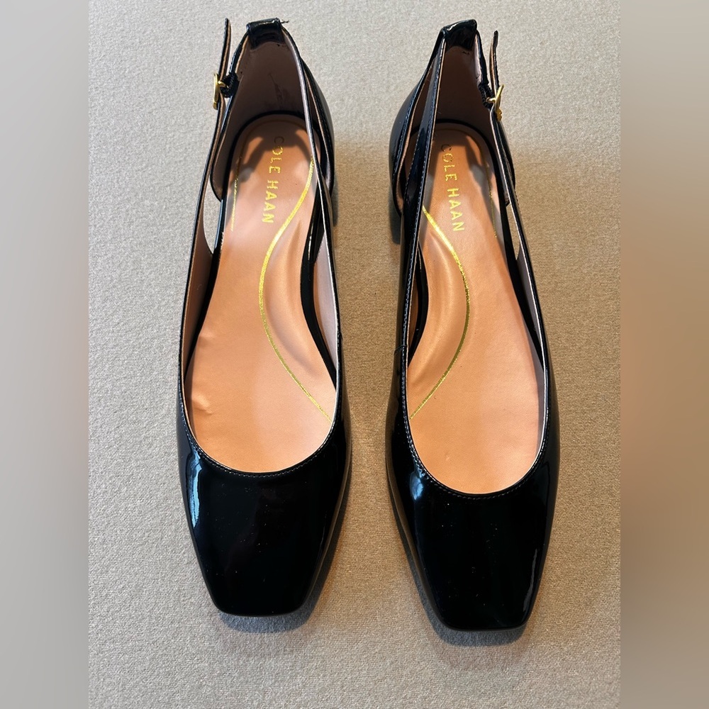 NWOT Cole Haan Black Patent Leather Flats. - Picture 2 of 4